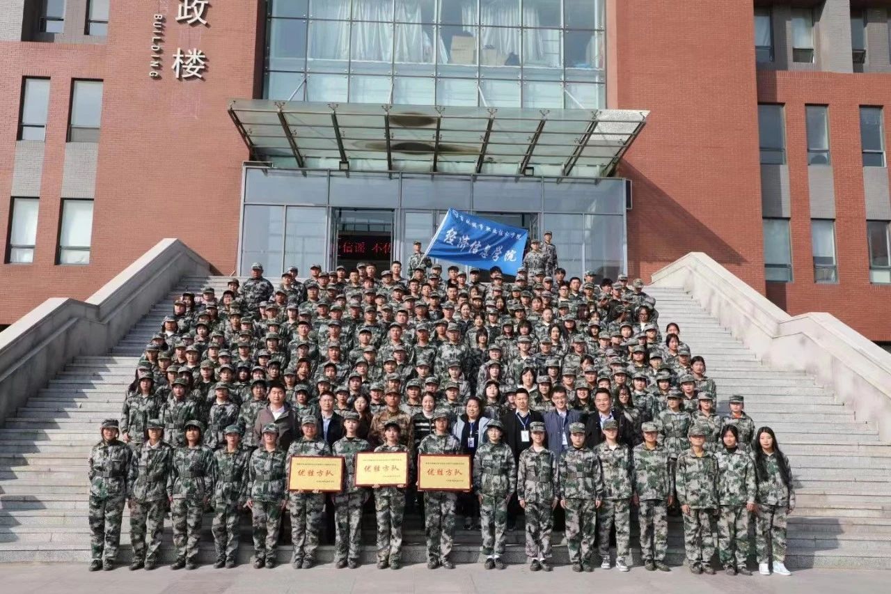 1685321331165104.jpg 1685321331165104.jpg