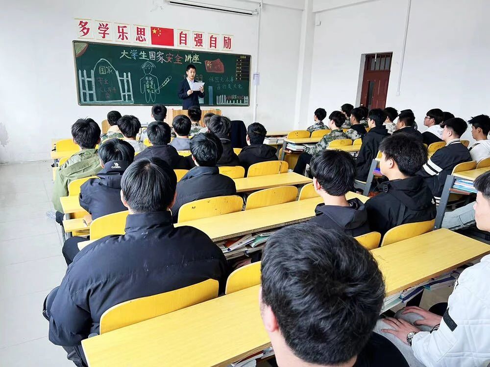 1712452512827320.jpg 1712452512827320.jpg