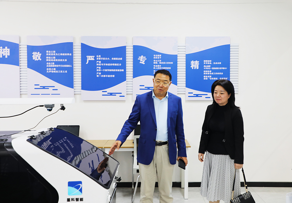 1716532779198271.jpg 1716532779198271.jpg