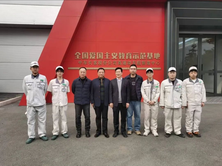 鼎博app官方下载